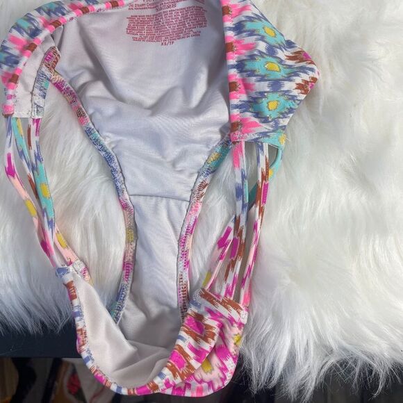 Victoria's Secret The Strappy Cheeky Chevron Print Bikini Sz 32D/XS - Picture 9 of 11